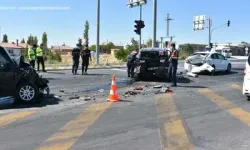 Konya-Aksaray karayolunda zincirleme kaza