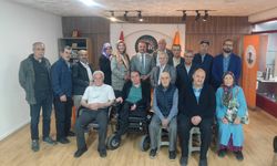 Sokak Lambası Altında Değişen Bir Hayat Hikayesi