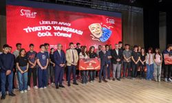 Genç yeteneklerin büyük gecesi: Konya’da sahne alan yıldızlar ödüllerine kavuştu!