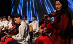Konya'da meslek liselerinden büyüleyen gece!