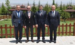 Konya'da sanat eğitiminin geleceği masaya yatırıldı!