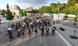 Konya'da tarihi gün: 31 ilçede on binlerce vatandaş aynı anda pedal çevirdi