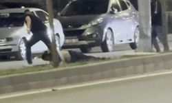 Aksaray'da akıllara durgunluk veren anlar: Dehşet saçan bıçaklı saldırganı tek bir hamleyle etkisiz hale getirdi