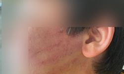 Sınıf tartışmasına fırça sapıyla müdahale eden aileye rekor ceza istemi
