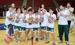 Karatay’ın potadaki namağlup devleri: U12 basketbol takımı Konya şampiyonu oldu!