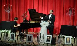 Piyanonun büyülü dünyası sanatseverleri büyüledi: Şakir Nevruz öncülüğünde muhteşem konser!