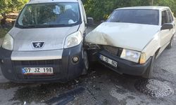 Konya’da korkutan çarpışma: Mahalle arasındaki kazada 4 yaralı var