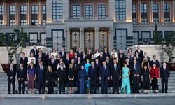 NATO Zirvesi'nde liderler Külliye'de buluştu! Erdoğan ve Emine Erdoğan'dan devlet başkanlarına özel davet