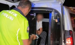 Aksaray'da alkollü sürücü polisi bile şaşkına çevirdi! “150 TL param var” sözleri kamerada
