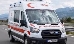 Seydişehir-Beyşehir yolunda şiddetli çarpışma: Metal yığınına dönen araçlardan mucize kurtuluş