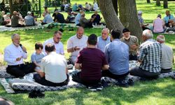 Konya’da dikkat çeken buluşma! Dereceye giren isimler Şehir Parkı’nda bir araya geldi!