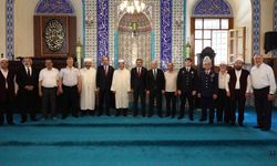 Konya’da gönüller şehitler için birleşti: Tarihi Kapu Camii'nde anlamlı 15 Temmuz buluşması!