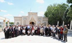 Emekliler için şehir turuna katılan yüzlerce vatandaş aynı cümlede buluştu