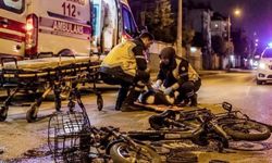 Beyşehir'de otomobil elektrikli bisiklete çarptı!
