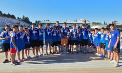 Selçuklu Belediyespor’dan çifte kupa ve iki gol krallığı!