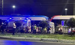 İki tramvay kafa kafaya çarpıştı! Can pazarı yaşanıyor…
