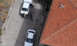 Ehliyeti olmayan sürücü polise yakalanmamak için bakın ne yaptı…