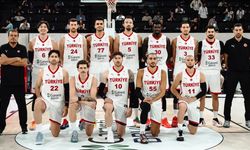 12 Dev Adam'dan tarihi galibiyet!