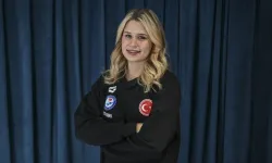 Avrupa Yüzme Şampiyonası’nda göğsümüz kabartan Defne Kurt’tan gümüş madalya!