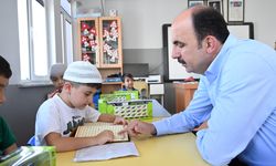 Başkan Altay Kur'an kursunda minik talebelerle buluştu