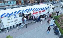 Akşehir’de 3 Bin kişiye sıcak yemek sunacak mobil mutfak tırı teslim edildi
