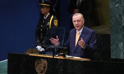 Cumhurbaşkanı Erdoğan'dan tarihi konuşma! Salon ayağa kalktı...