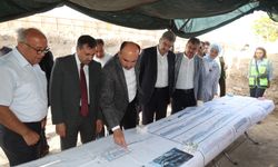 Konya'nın sur duvarlarında sürdürülen kazı çalışmalarına üst düzey inceleme