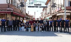 Tarihi çarşıda nostaljik rüzgar: Konya Büyükşehir Zabıtası’ndan anlamlı ziyaret!