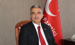 Mehmet Demirel: “Ahilik geleneği yılda bir kez hatırlamak değil, zor günde esnafın yanında durmaktır!”