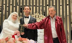 Yenigün Gazetesi kıymetli Yazarı Altuntaş'ın mutlu günü!