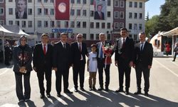 Konya’da 474 bin öğrenci için ilköğretim haftası kutlamalarında renkli anlar!