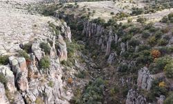 Manastır Vadisi doğal ve tarihi güzelliğiyle büyülüyor