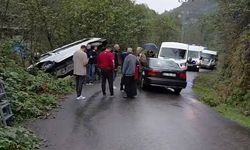 Korkutan kaza: Öğrenci servisi devrildi, çok sayıda yaralılar var!