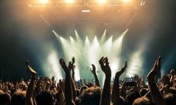 İstanbul'da konser faciası! 2 kişi öldü