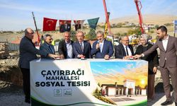 Başkan Kavuş sözünü tuttu: Çayırbağı’nın yeni buluşma noktası yükseliyor!