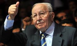 Bir çiçekle baharı getiren Erbakan Hoca 100 yaşında anılıyor!