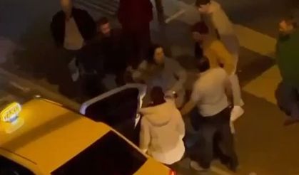 Tartıştığı adama arka arkaya tokat attı