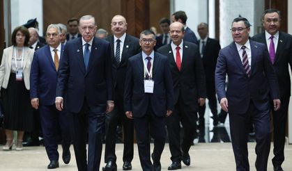 "Ortak Türk Alfabesi'ne geçebilirsek tarihi bir eşiği daha aşacağız"