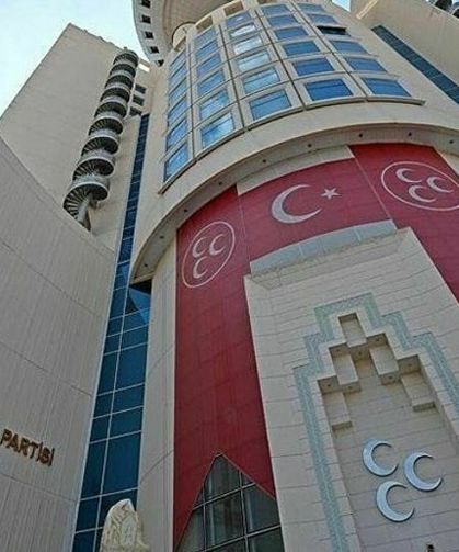 Tasfiyeler sürüyor: MHP 1 ilde daha feshedildi