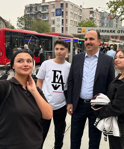 Başkan Altay Kültürpark'ta vatandaşlarla buluştu