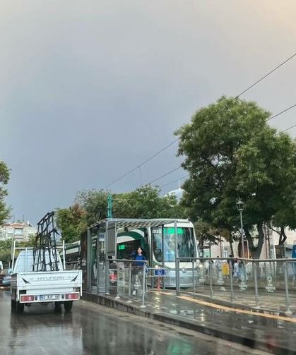 Meteorolojiden kritik alarm: Bakanlık o illerin listesini paylaşarak vatandaşları uyardı