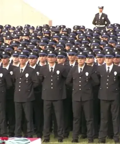 Emniyette yeni dönem başlıyor: Binlerce genç polis sahaya iniyor