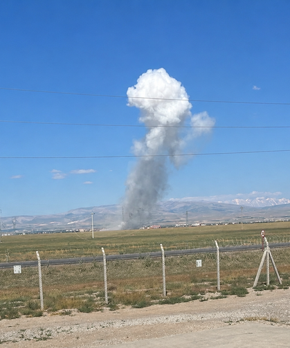 Niğde’de havai fişek fabrikasında korkutan patlama: Yaralılar var!