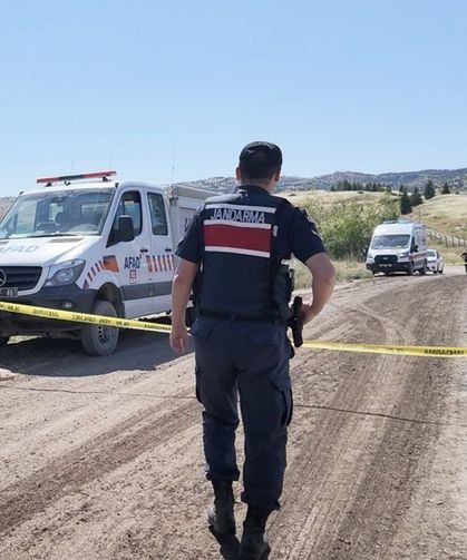 Mühimmat deposu patladı: 2 şehit var!