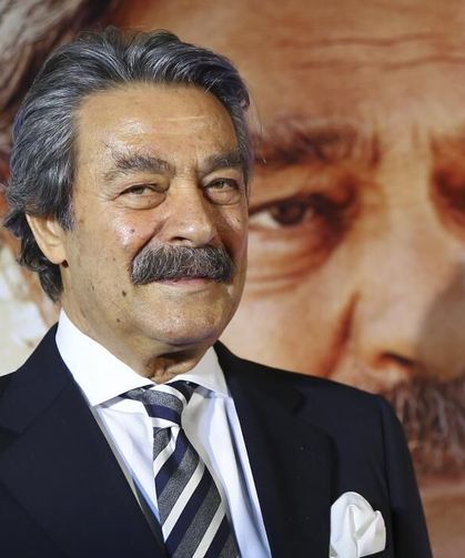 Türk sinemasının acı kaybı: Yeşilçam’ın unutulmaz ismi Kadir İnanır hayatını kaybetti!