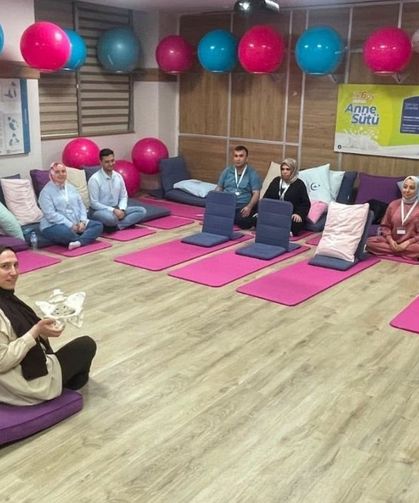 Konya’da anne ve baba adayları için gebe okulu eğitimleri başladı!