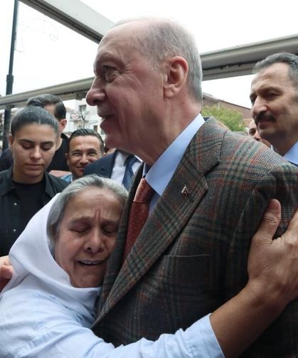 Cumhurbaşkanı Erdoğan Edirne’de: Tarihi açılış öncesi sürpriz durak ve vatandaşla samimi anlar