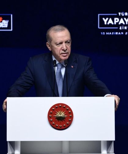 Erdoğan açıkladı: 5 milyon kişiye yapay zeka eğitimi verilecek