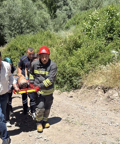 Konya’da yürekleri ağza getiren kaza: Ağaçtan su kanalına uçtu!