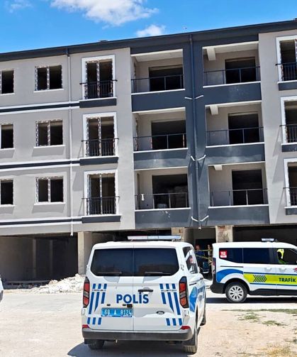 Aksaray’da inşaatta feci kaza: Merdivenden düşen işçi hayatını kaybetti
